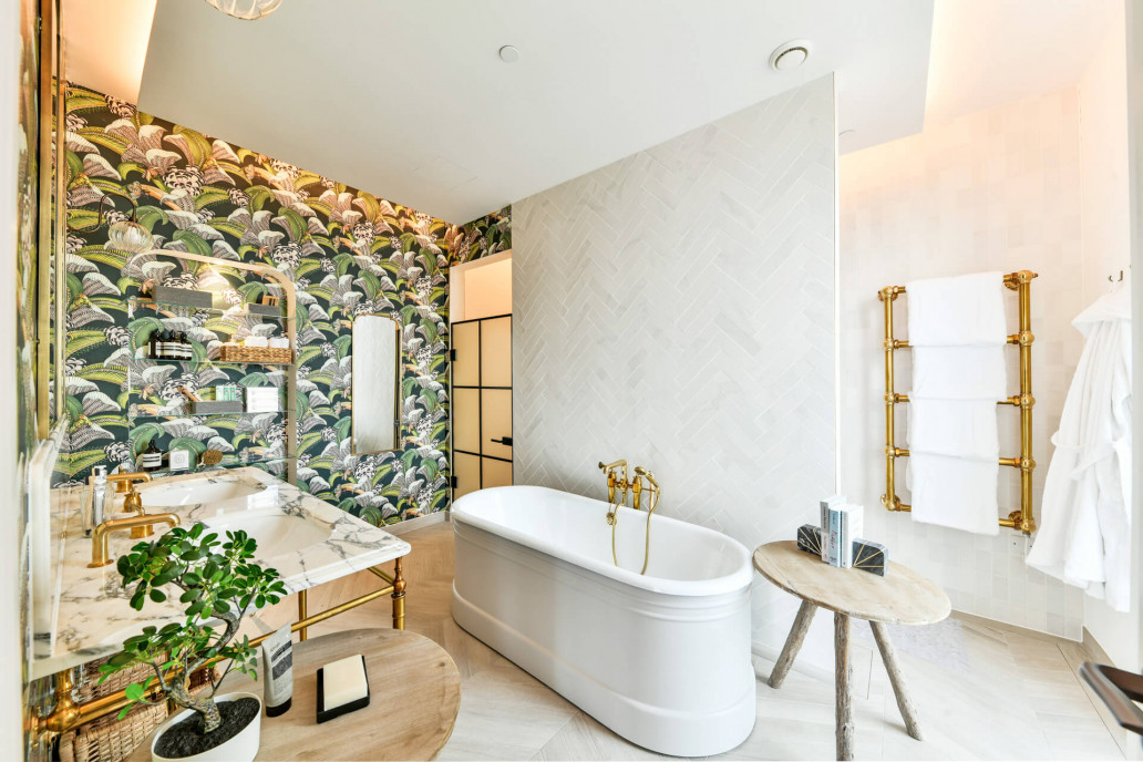 Curated visual reference: London Penthouse Apartments With Private Lift Reference: Penthouses